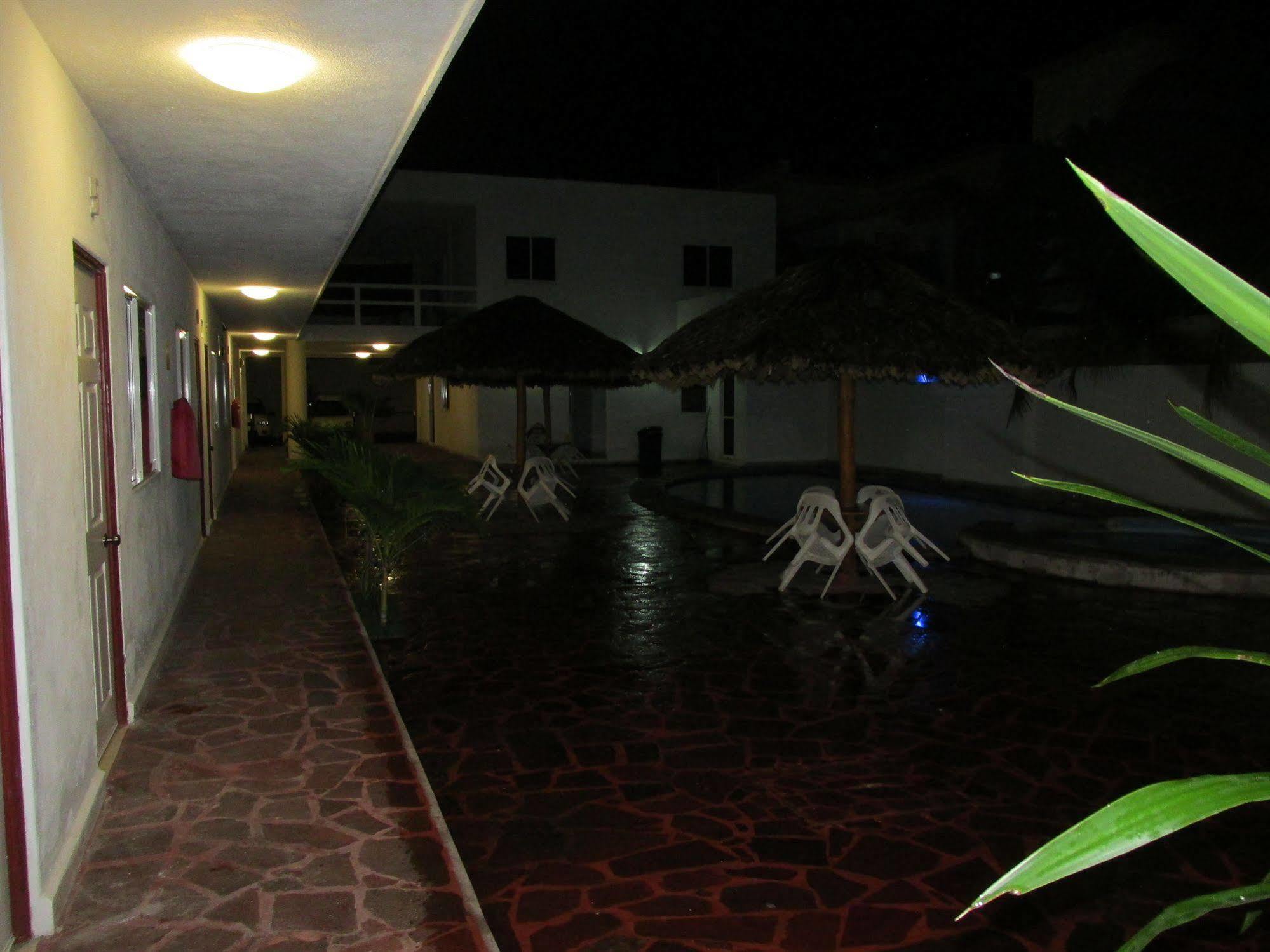 Hotel Albatros Palace Manzanillo Eksteriør billede