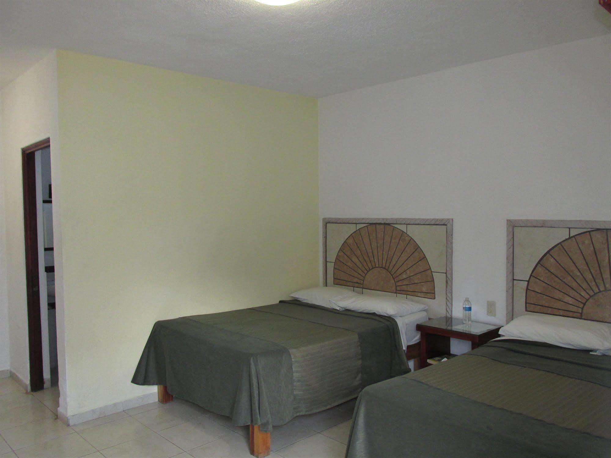 Hotel Albatros Palace Manzanillo Eksteriør billede